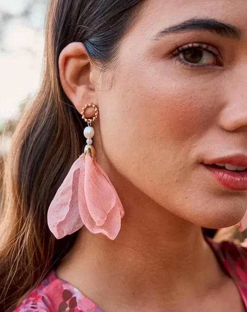 Polin et moi | Olay Petals Earring